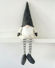 Load image into Gallery viewer, Winter Gonk With Legs