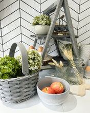 Load image into Gallery viewer, Grey Woven Lined Basket