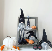 Load image into Gallery viewer, Soy Wax Melt Tins - Halloween Range
