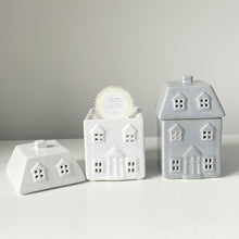 Load image into Gallery viewer, Little House Oil Burner