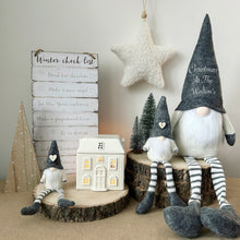 Load image into Gallery viewer, Winter Checklist Wooden Sign