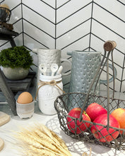 Load image into Gallery viewer, Grey Wire Basket With Long Handle
