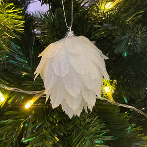 Feather Look Bauble